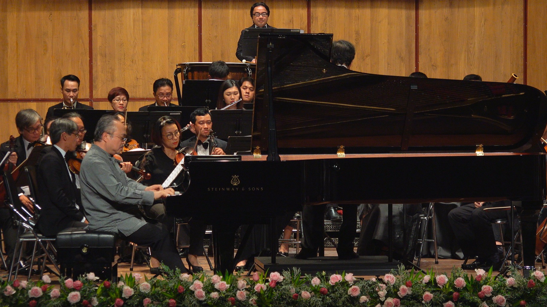 NSND Đặng Thái Sơn chia sẻ cảm xúc khi biểu diễn cùng dàn nhạc HBSO